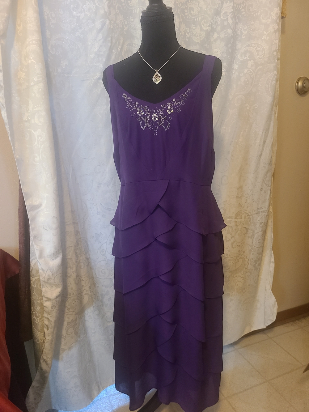 Elegant Purple Tiered Evening Dress with Beaded Accent